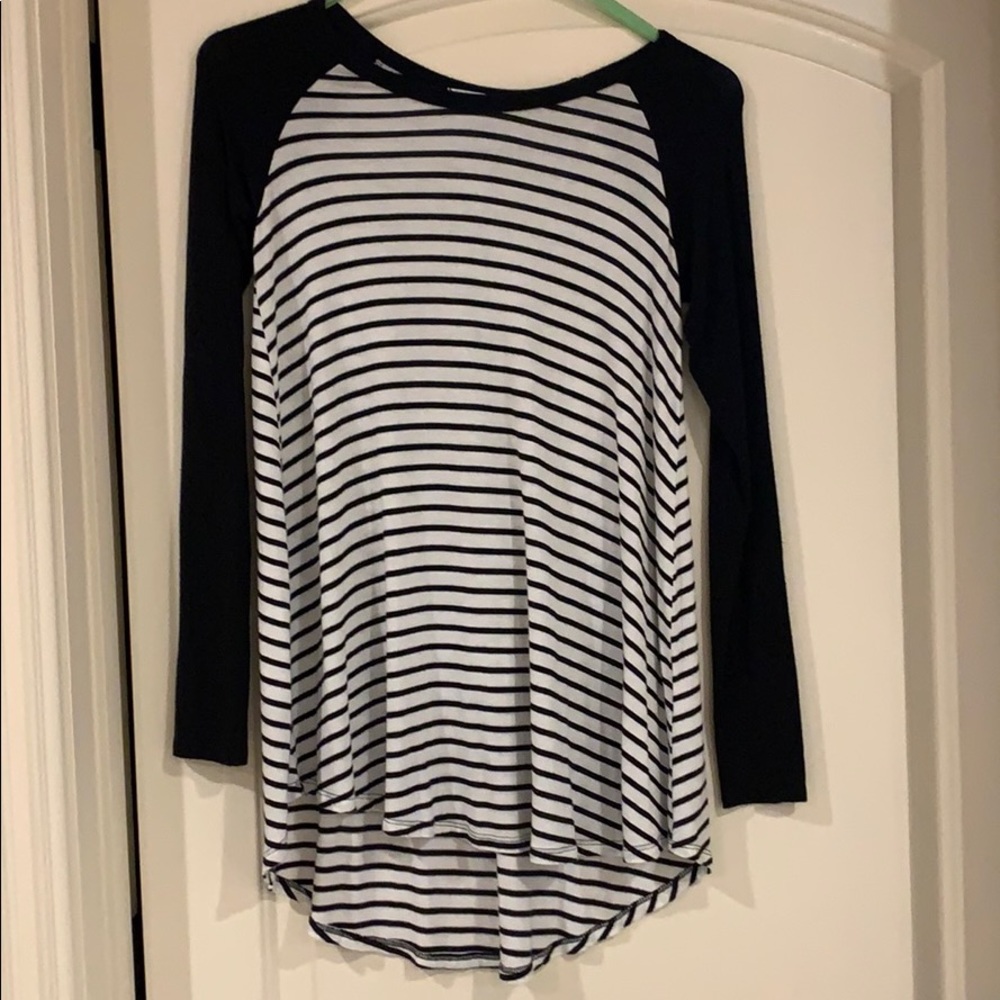 Long black and white striped shirt